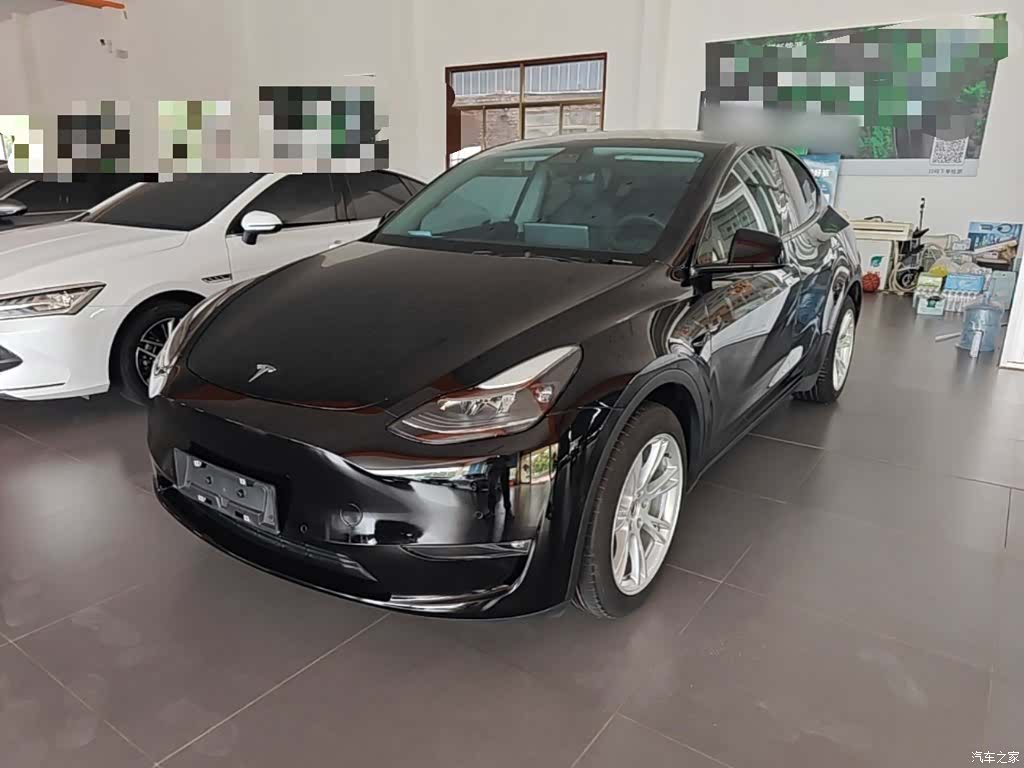 Tesla Model Y, 2022 1