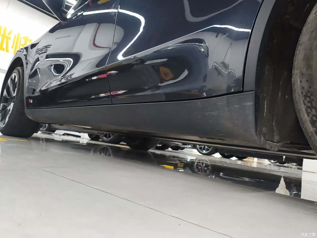 Tesla Model Y, 2024 22