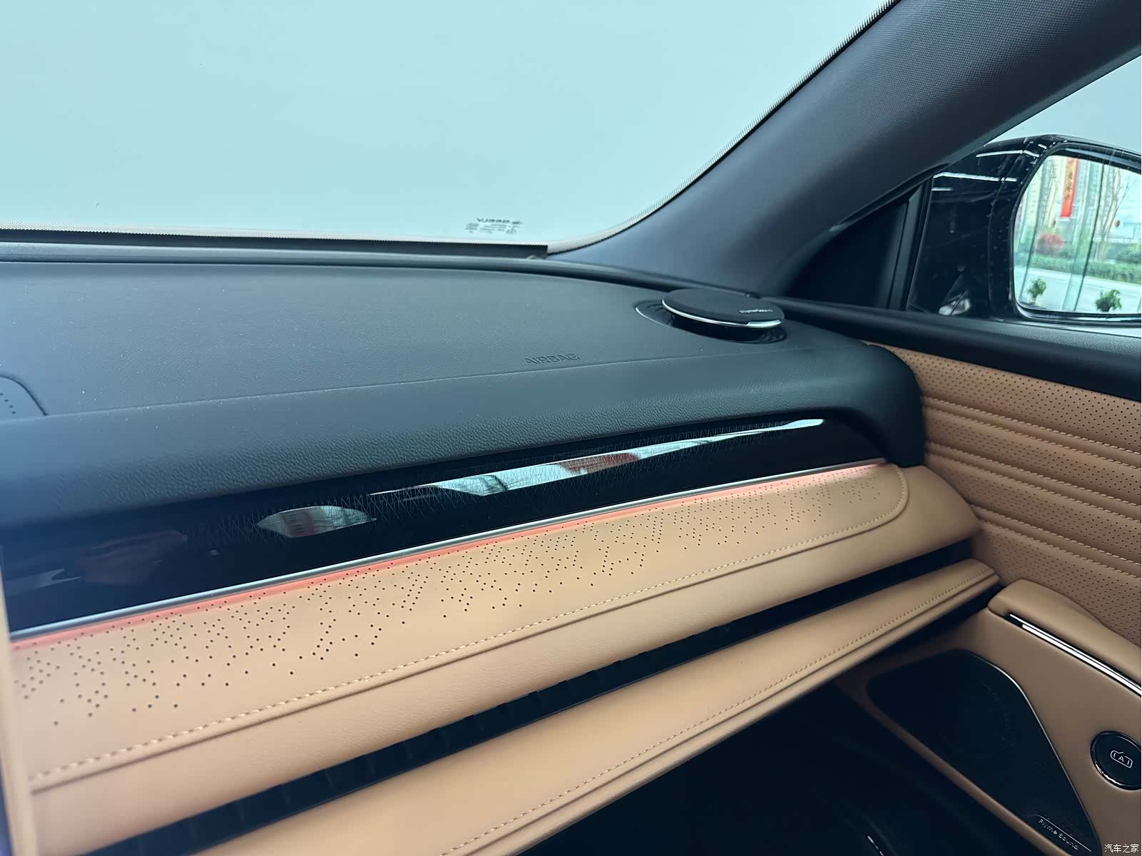 Geely 8, 2025 12