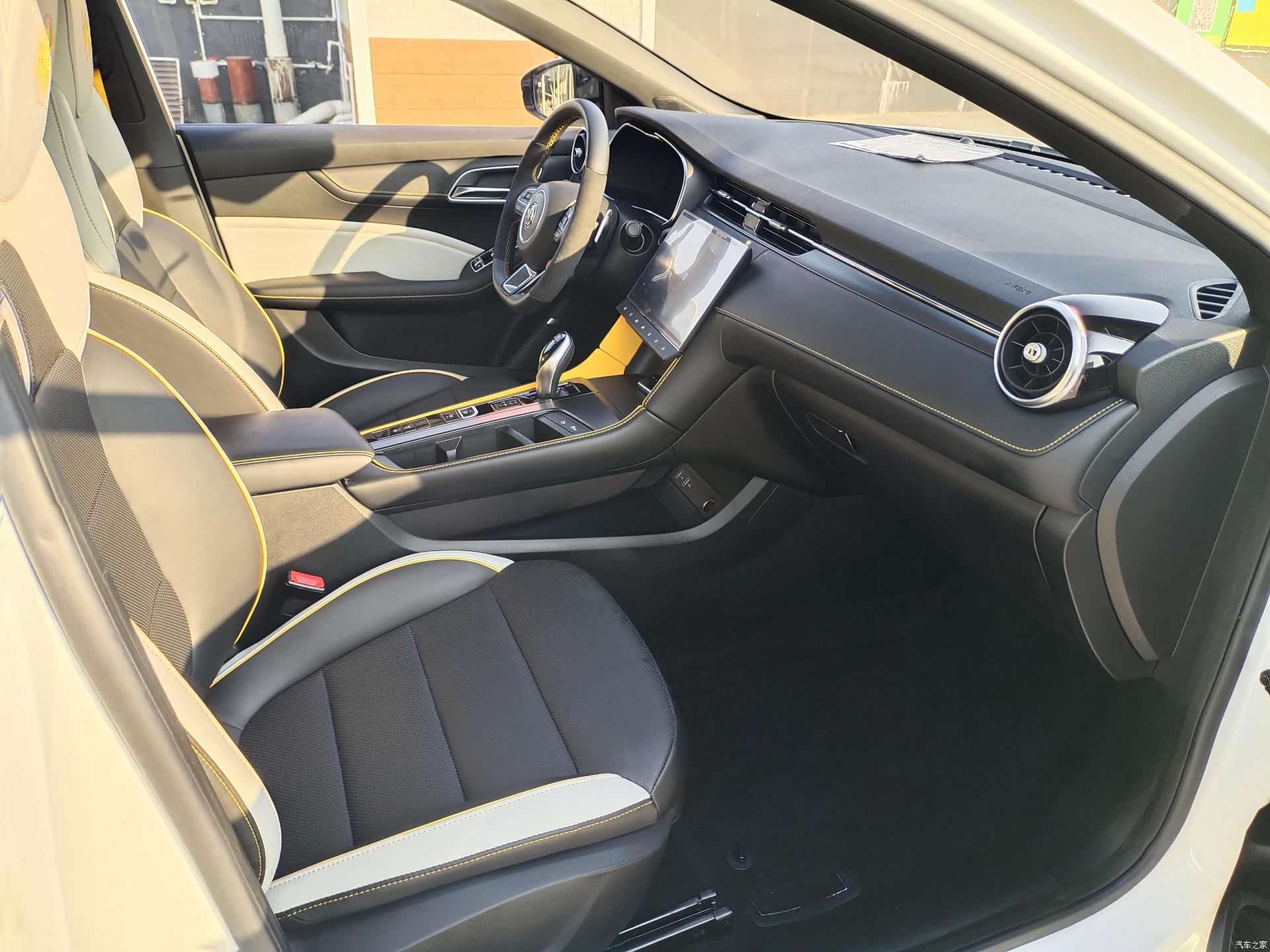 MG MG6, 2022 все фото