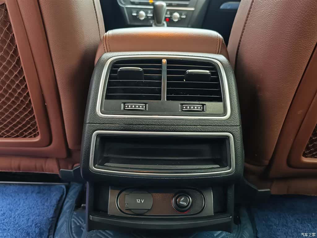 Audi A6L, 2019 11