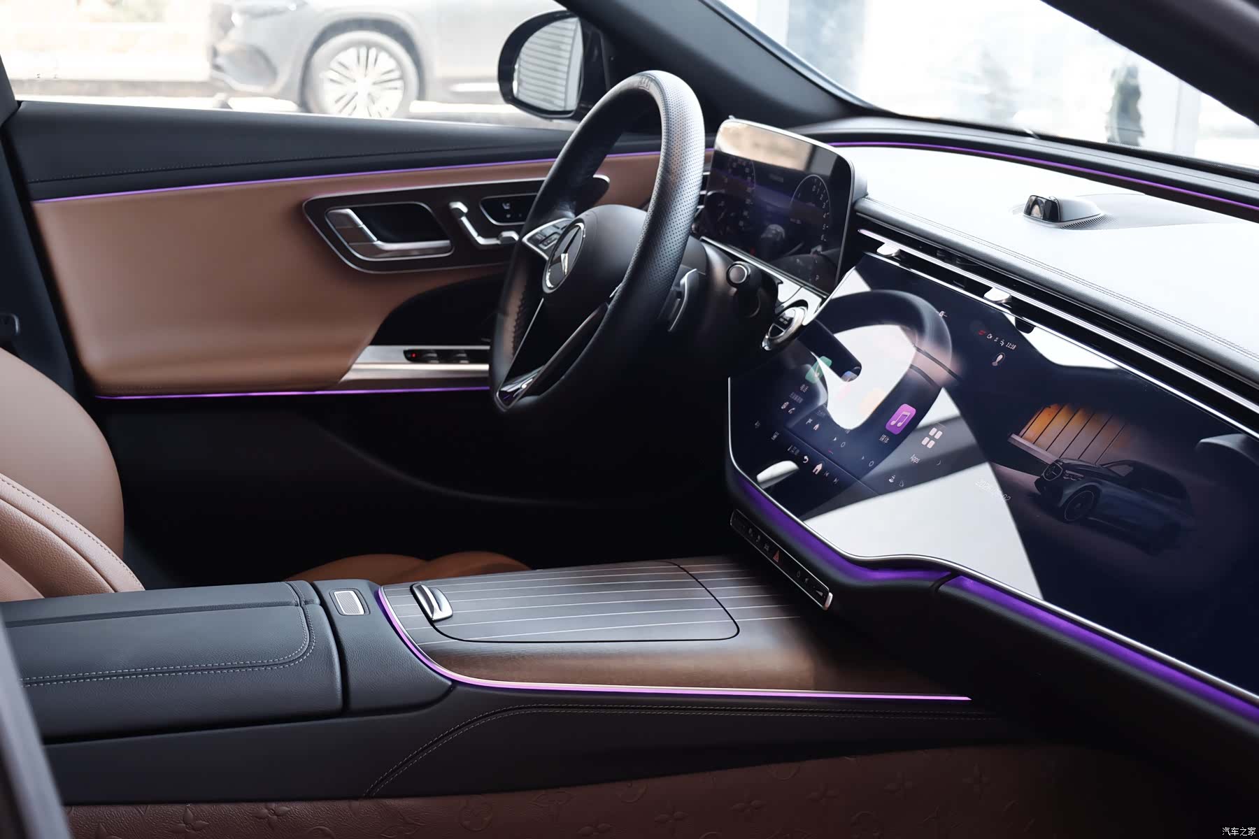 Mercedes-Benz E-Class, 2026 14