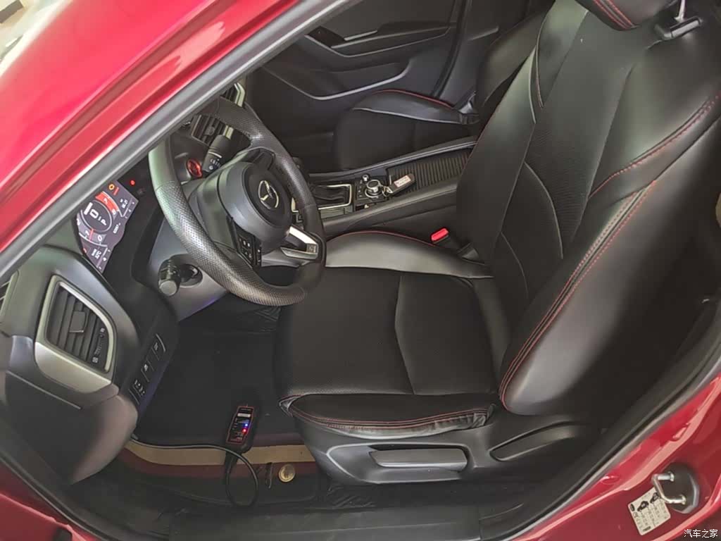 Mazda Mazda3, 2019 15