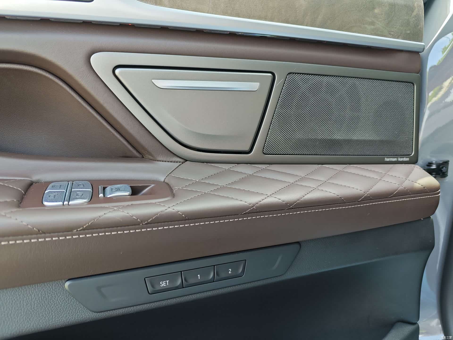 BMW 7 Series, 2021 26