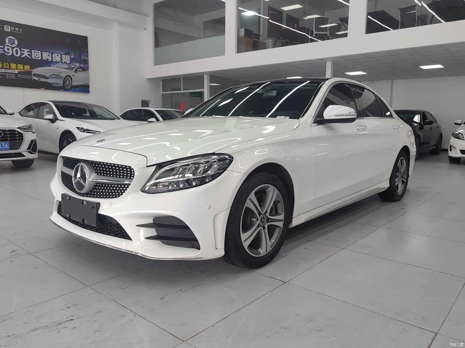 Mercedes-Benz C-Class, 2020 1