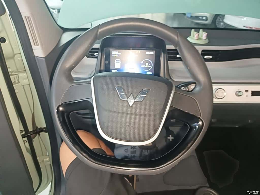 Wuling MINIEV, 2022 11
