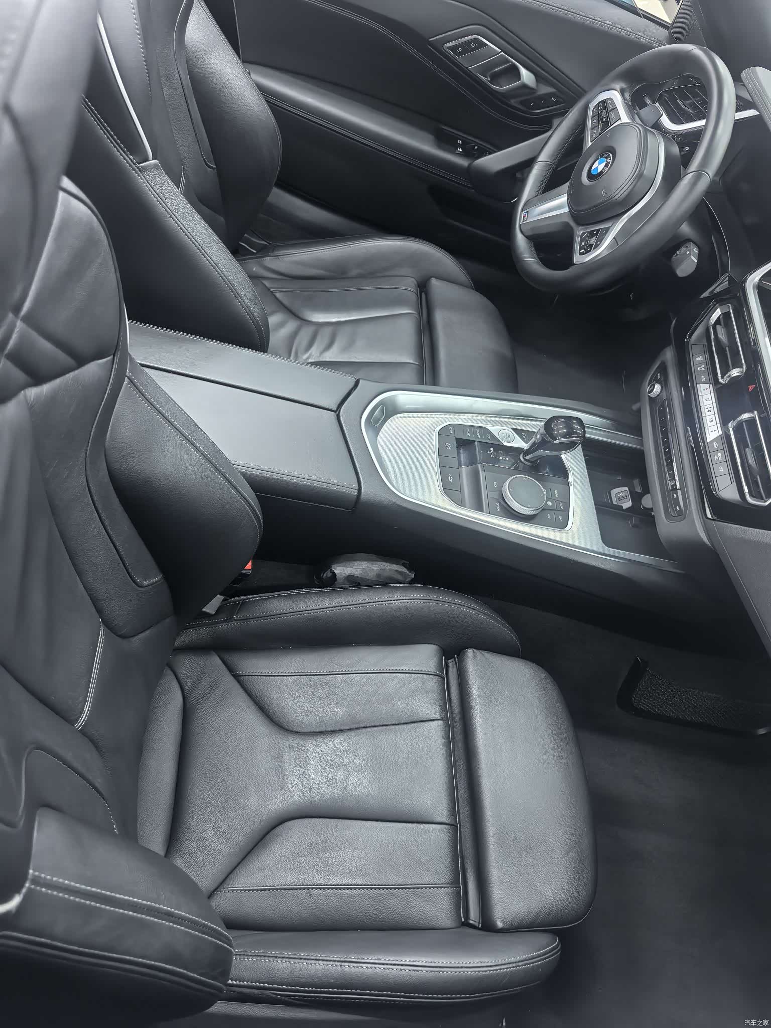 BMW Z4, 2023 4