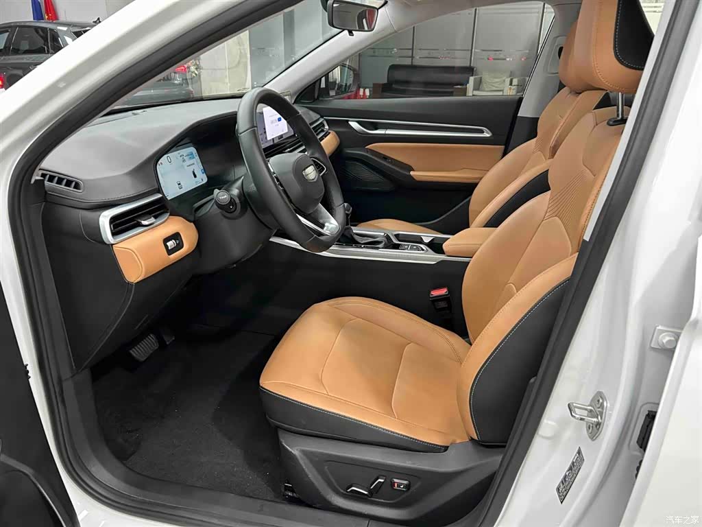 Geely Emgrand, 2024 11