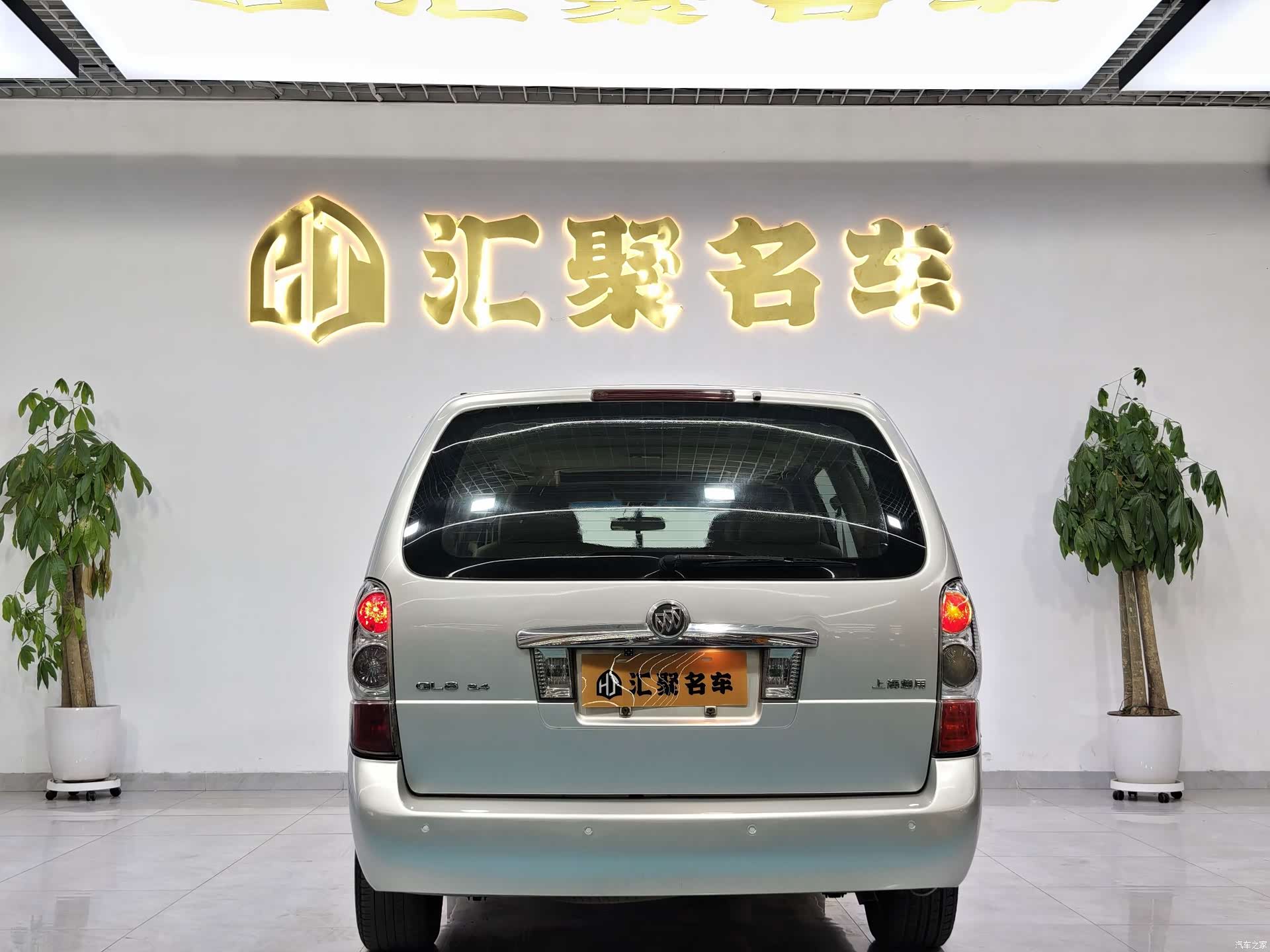 Buick GL8, 2014 7