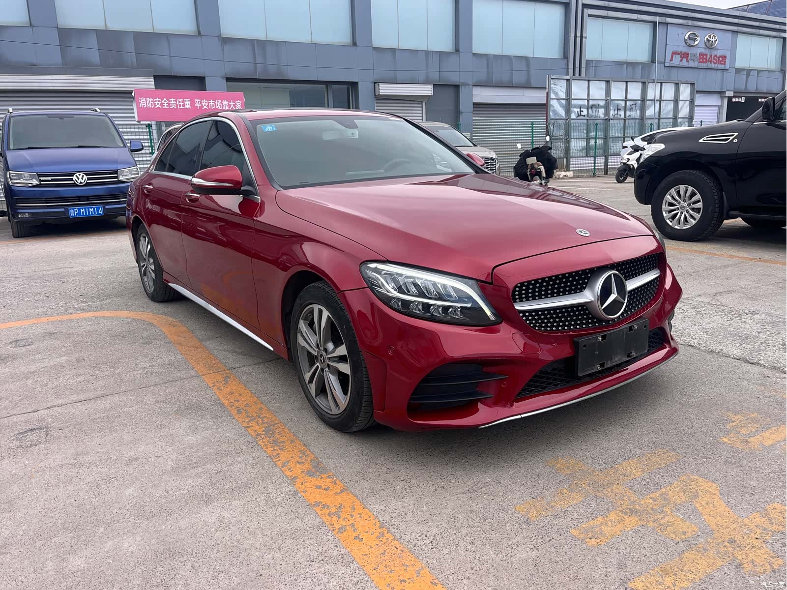 Mercedes-Benz C-Class, 2020 3