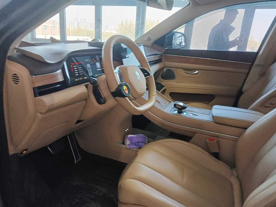 AITO Ask the world M7