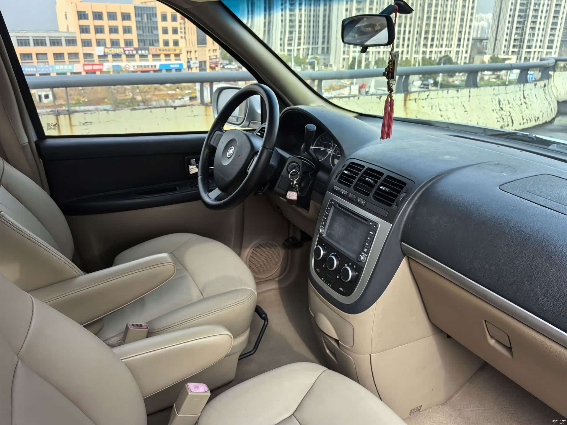 Buick GL8, 2014 39
