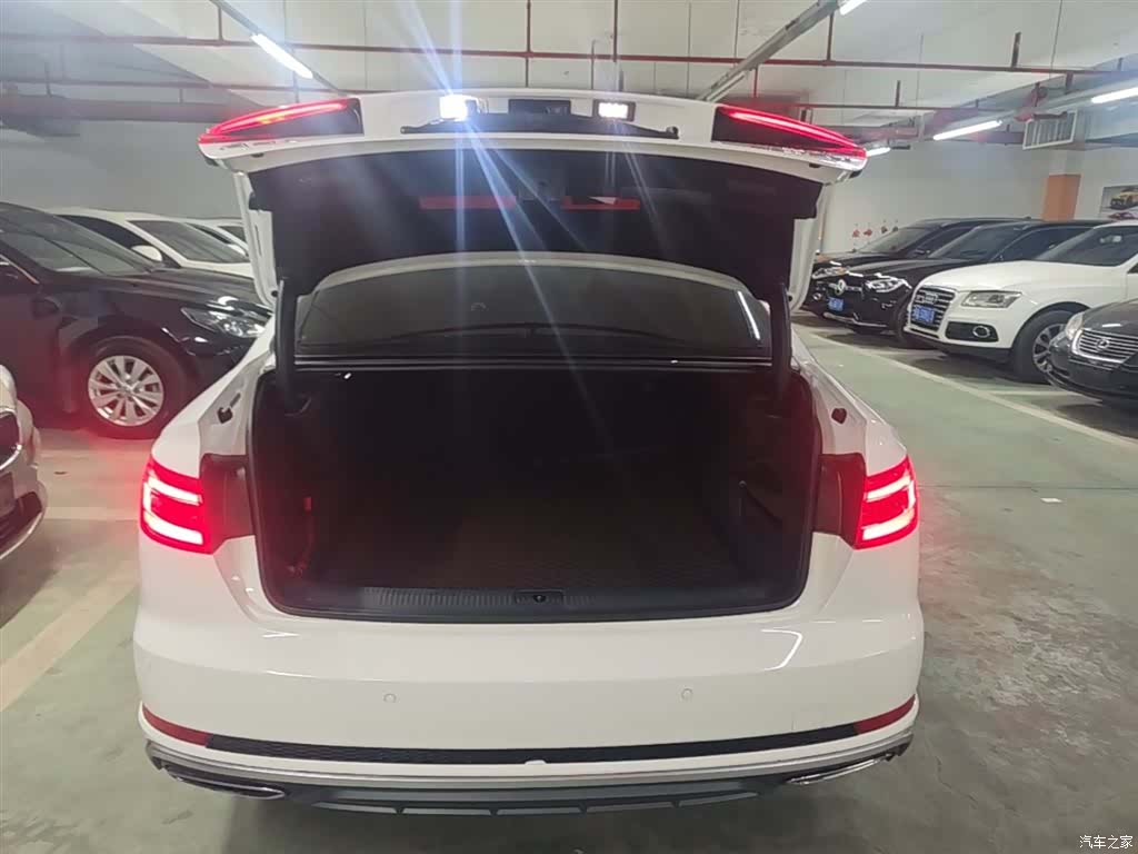 Audi A4L, 2020 19