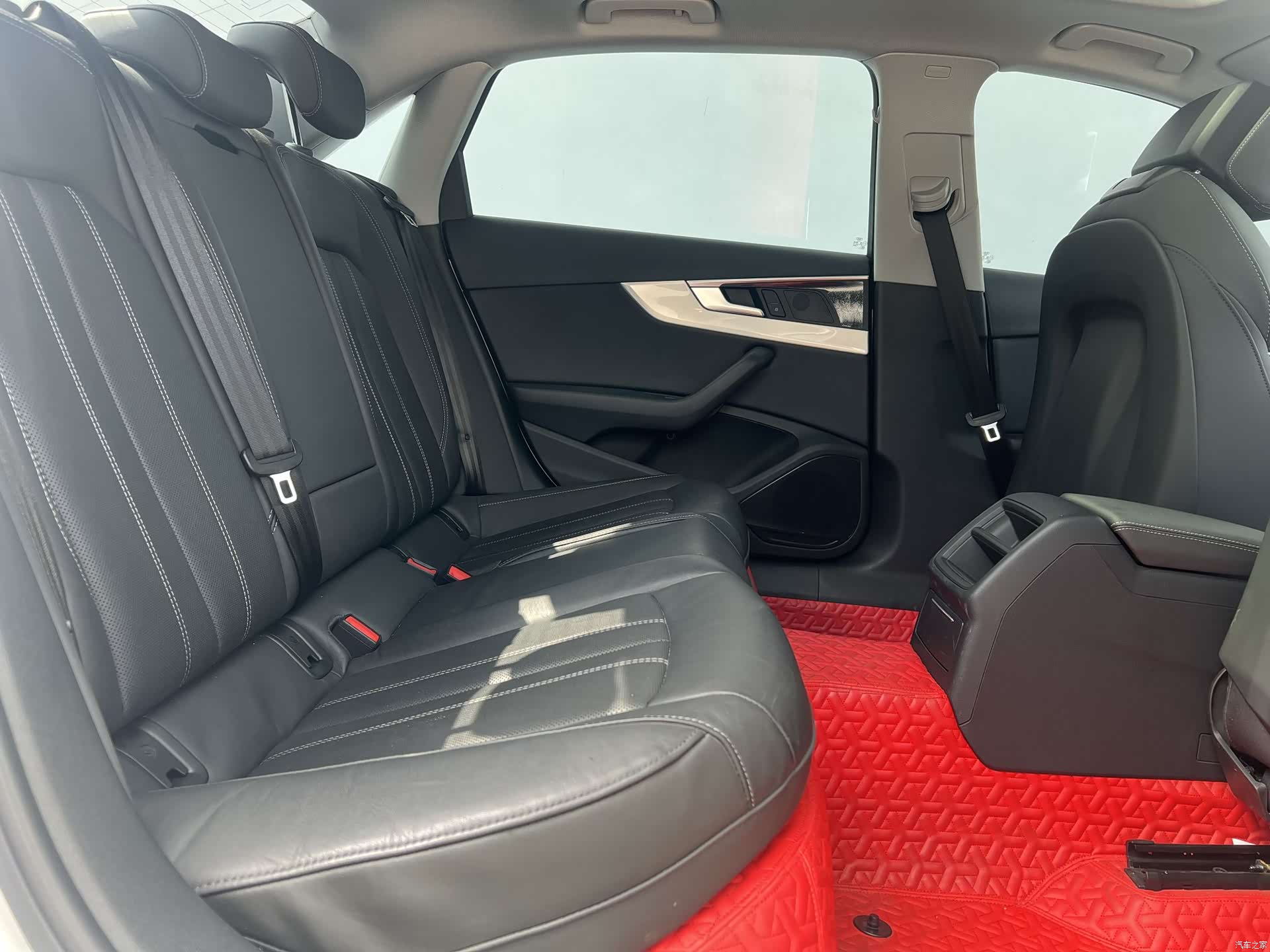 Audi A4L, 2020 7