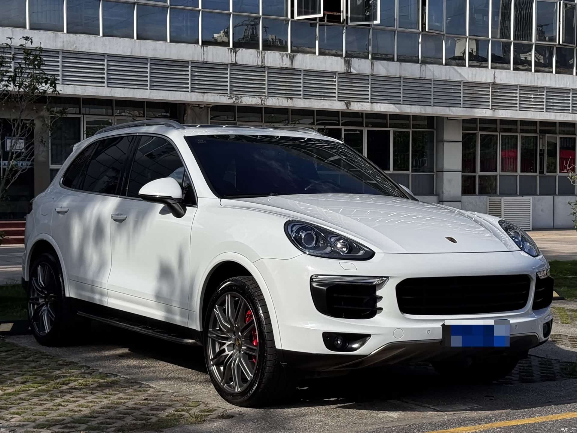 Porsche Cayenne, 2016 2