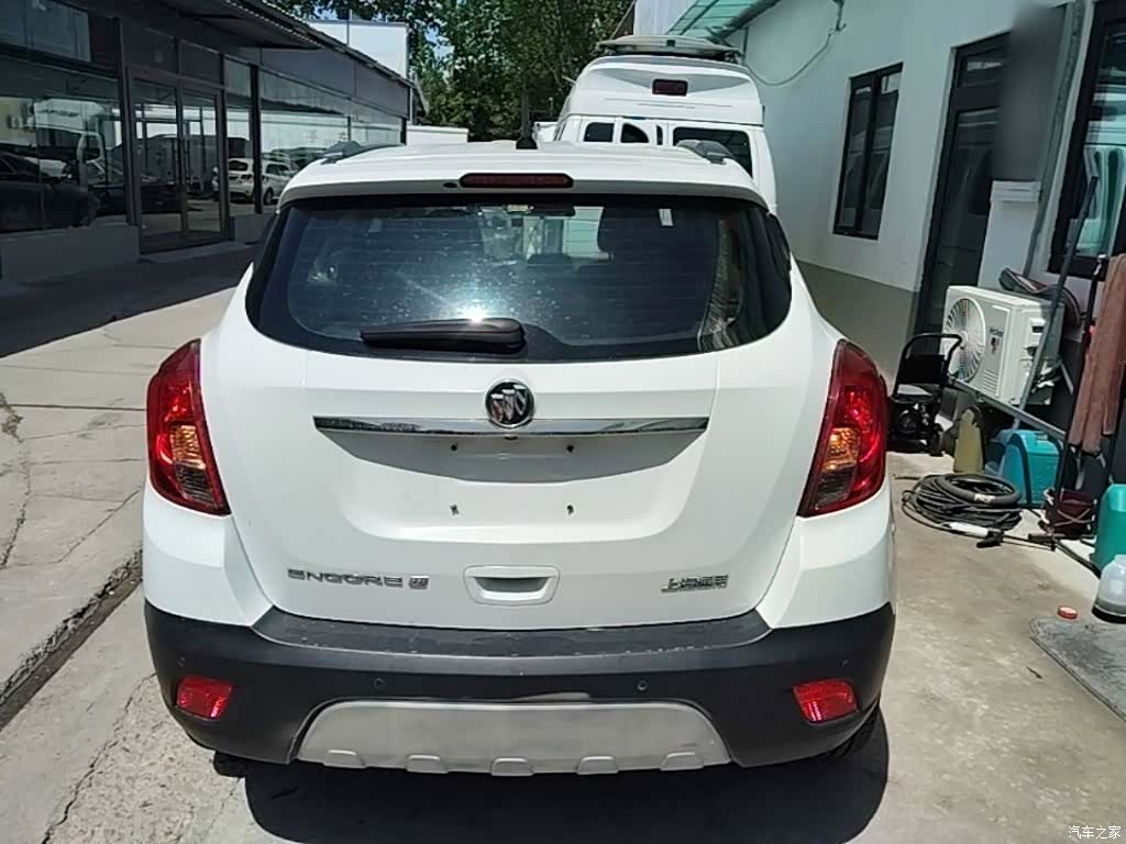 Buick Encore, 2015 4