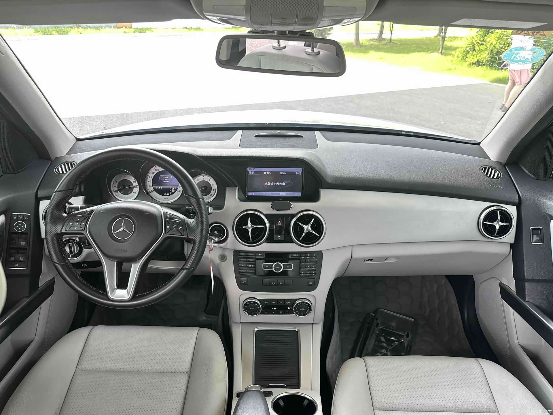 Mercedes-Benz GLK-Class, 2013 8
