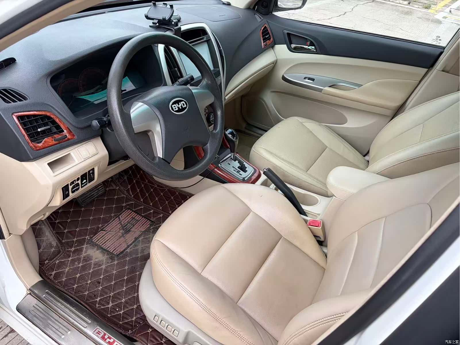 BYD F3, 2014 4