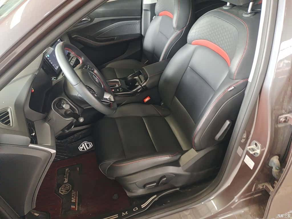 MG MG5, 2023 15