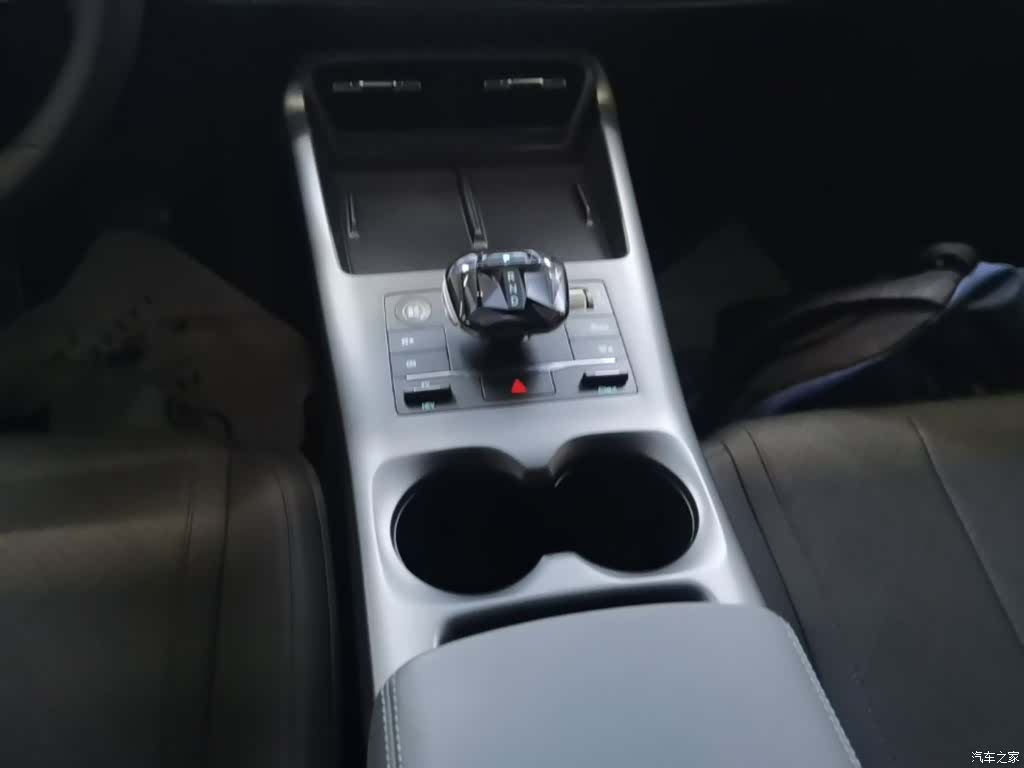 BYD Qin, 2025 14