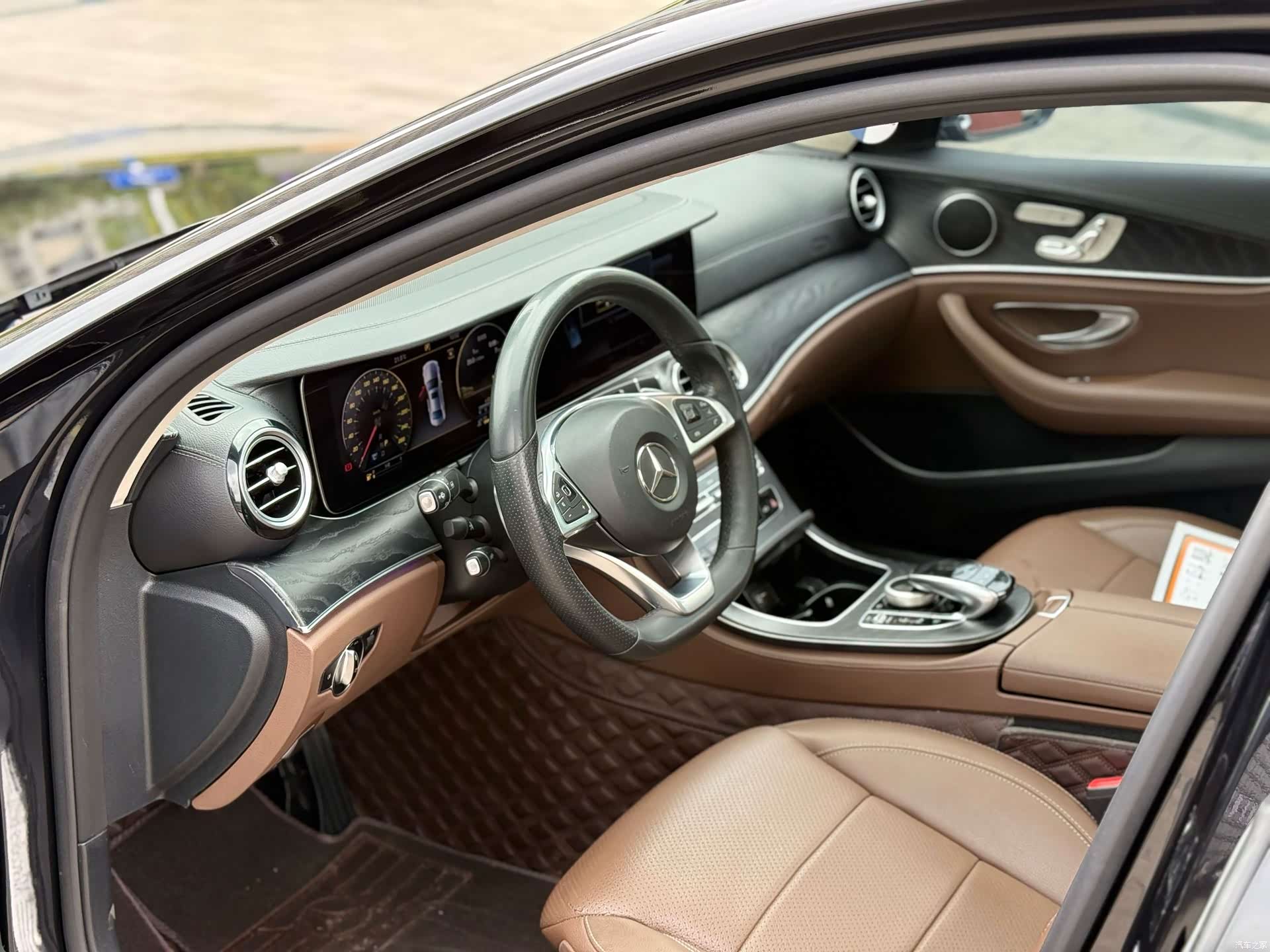 Mercedes-Benz E-Class, 2018 3