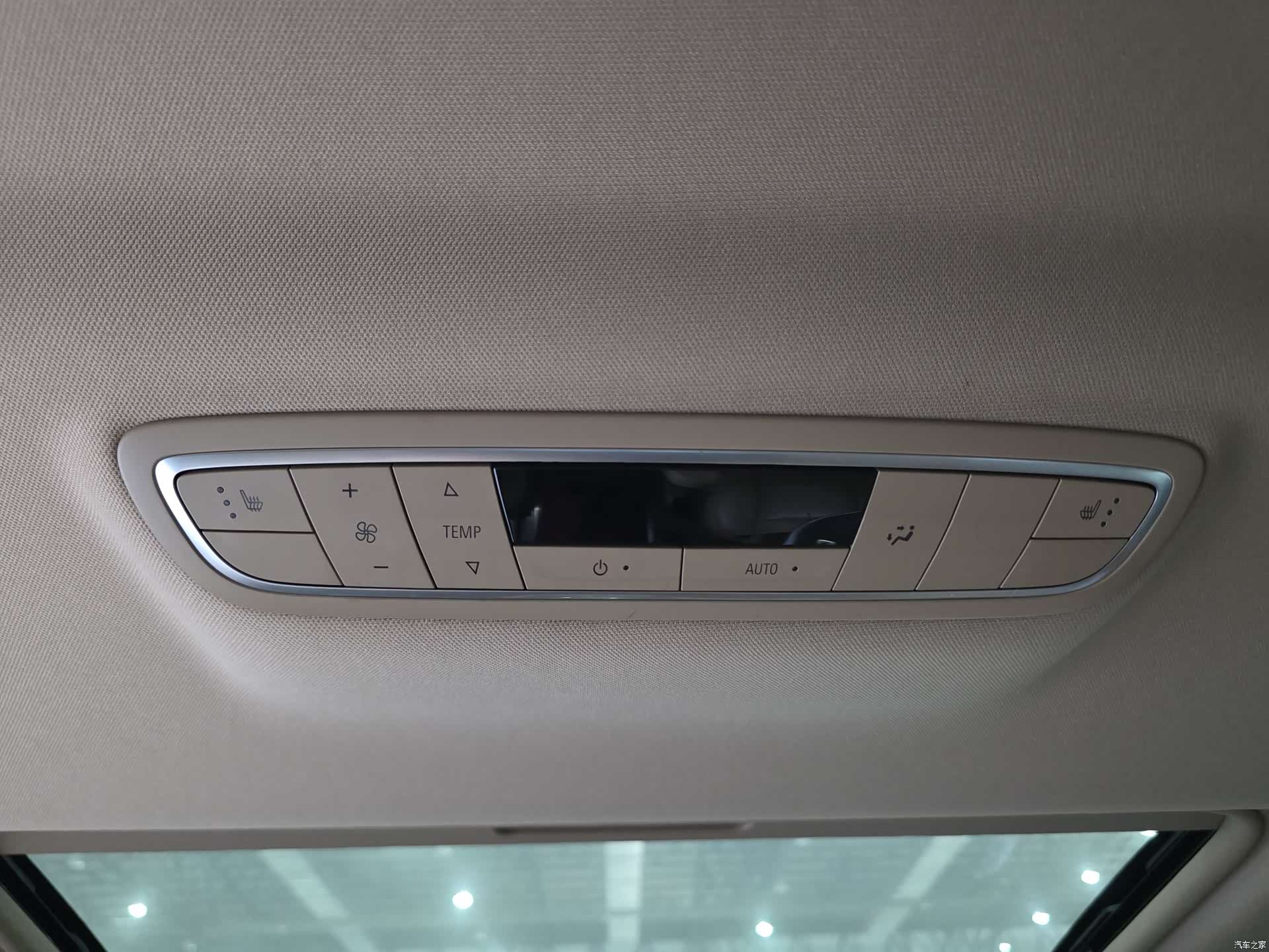 Buick GL8, 2021 22