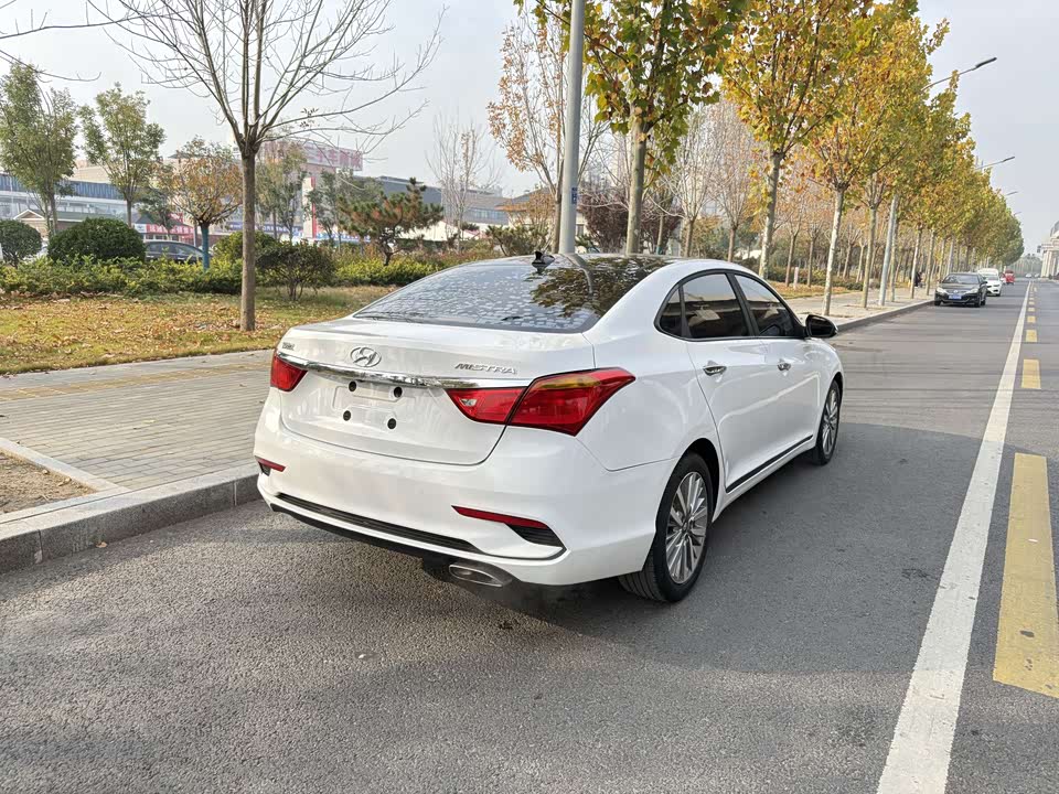 Hyundai Name picture