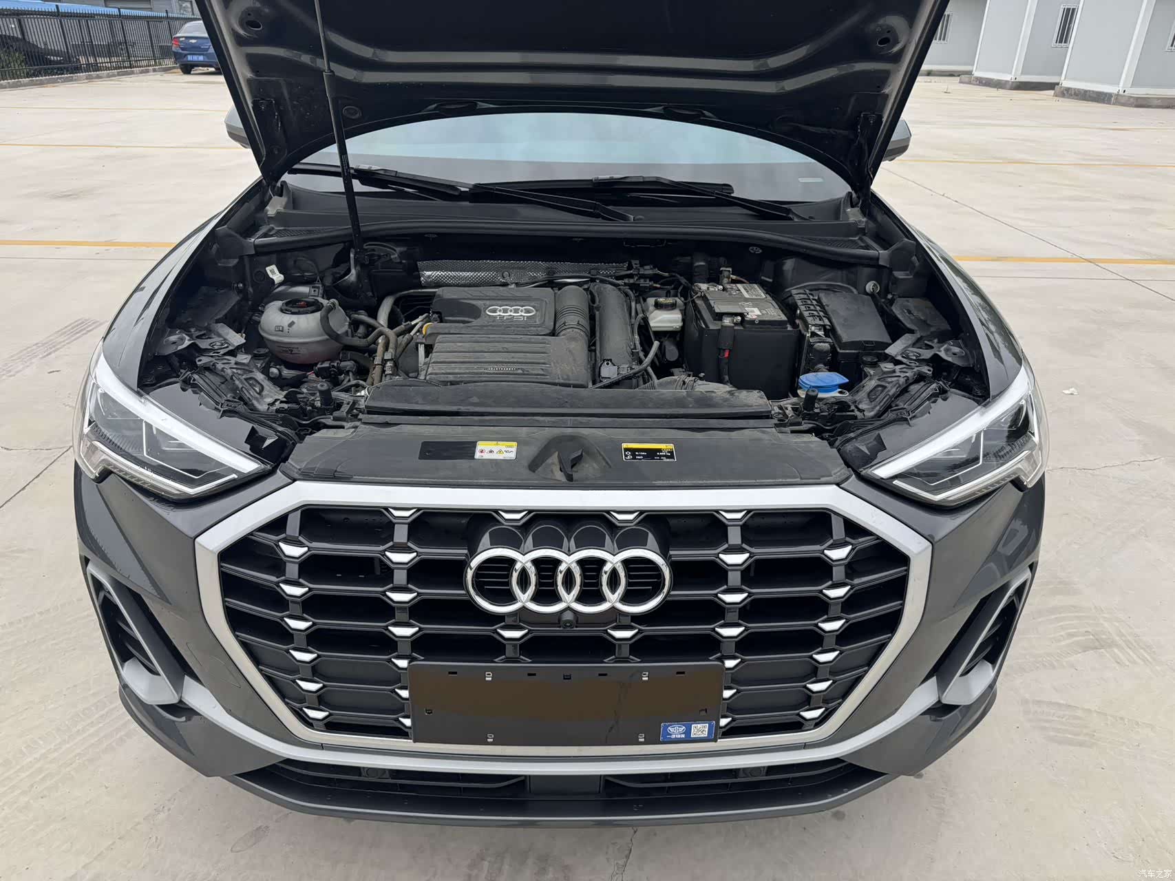 Audi Q3, 2023 8