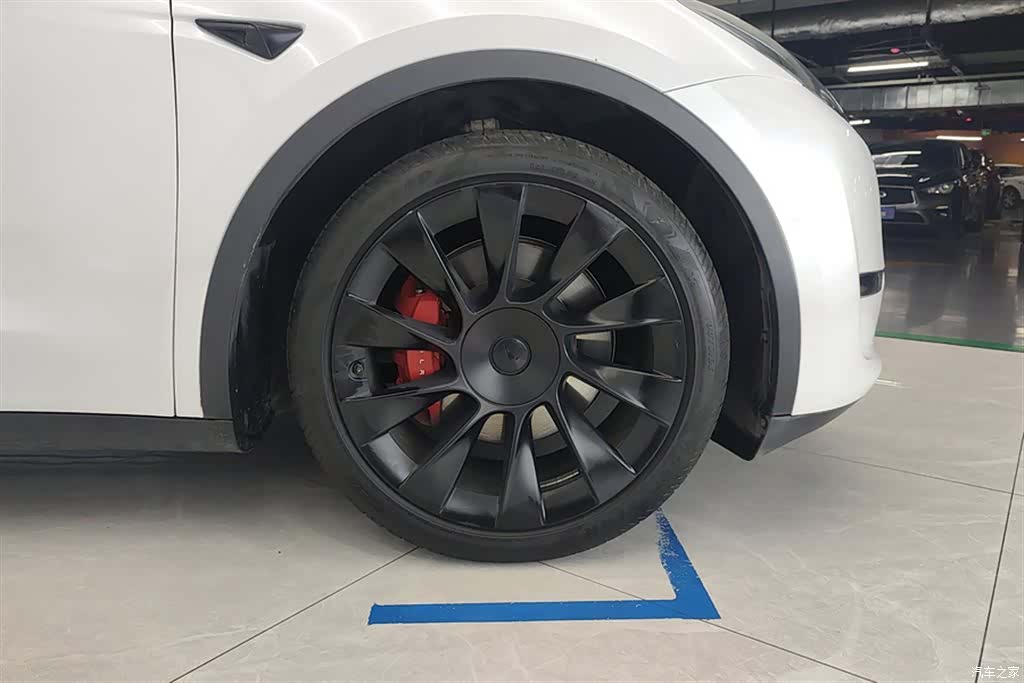 Tesla Model Y, 2021 6