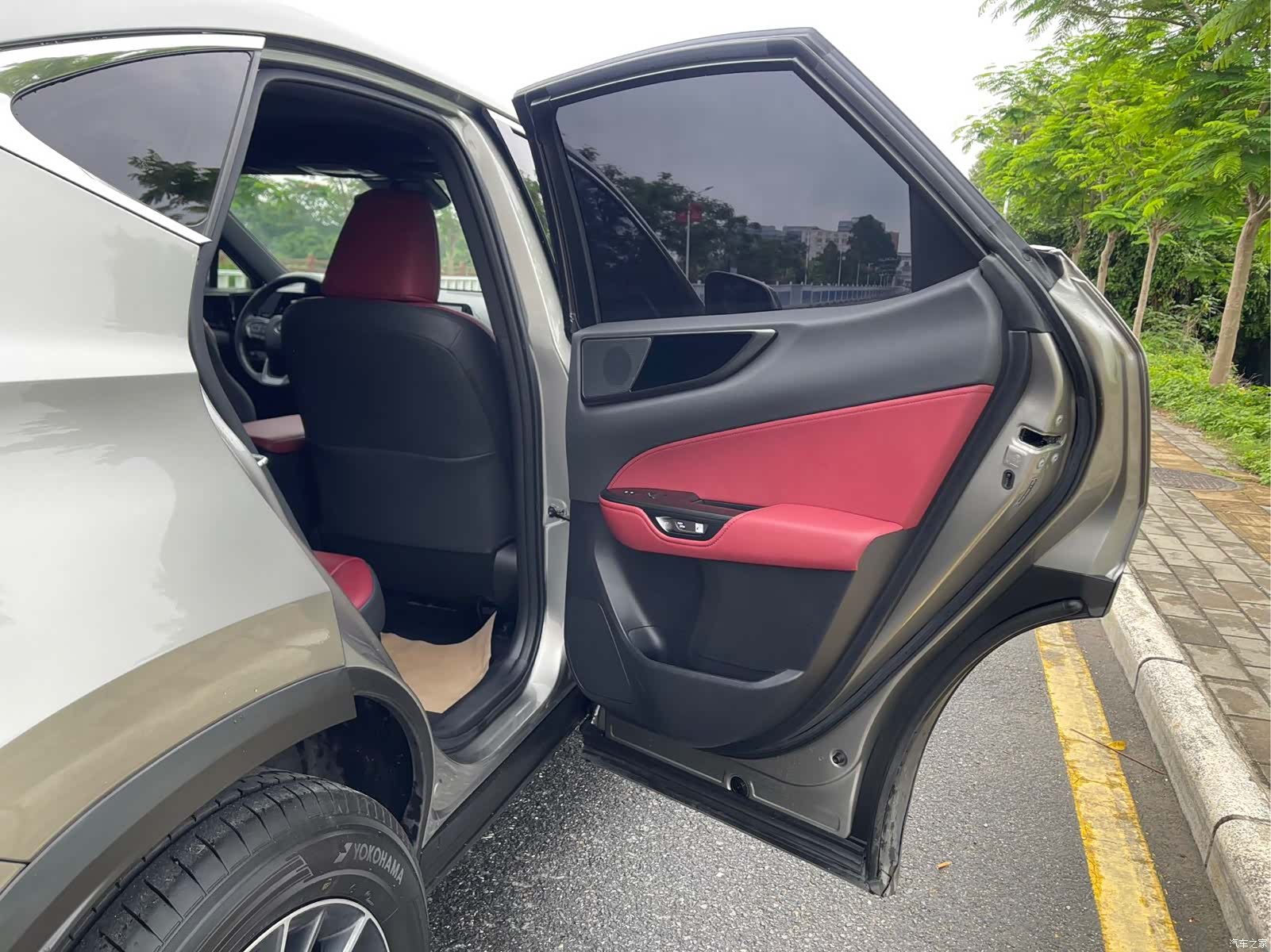Lexus NX, 2022 16