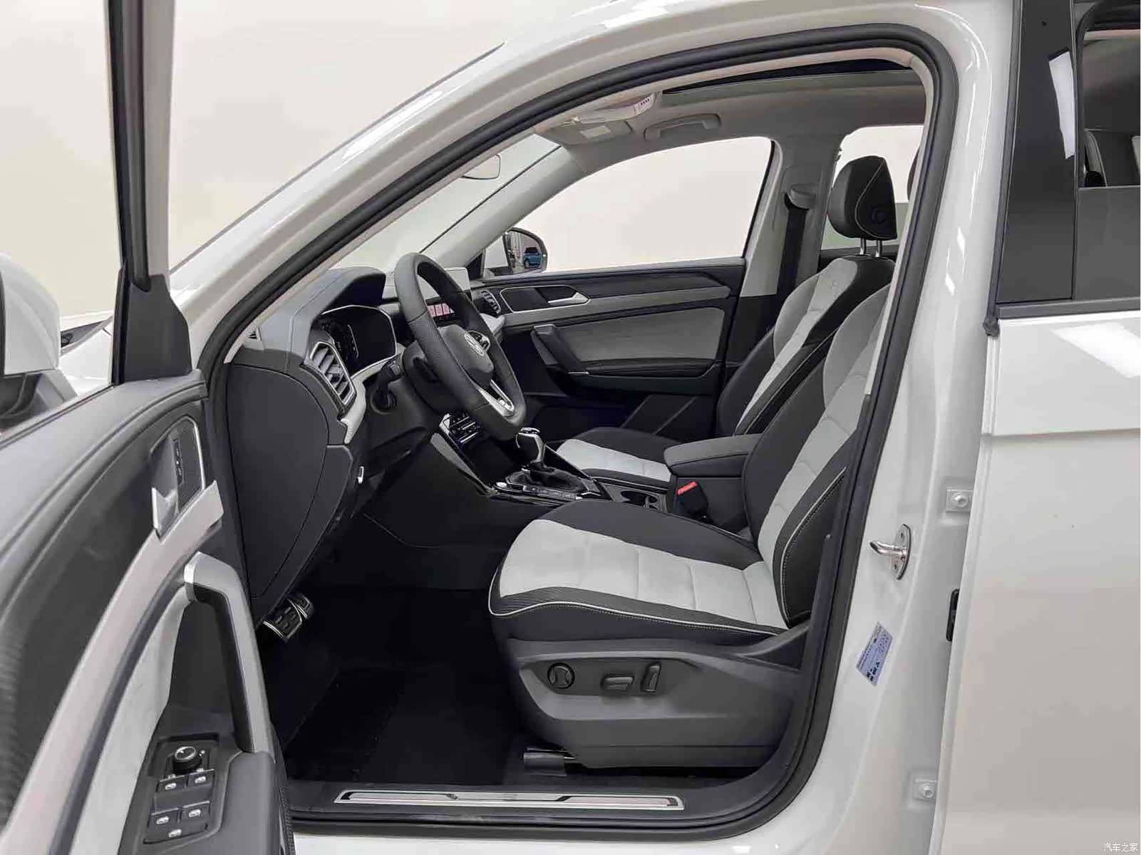 Volkswagen Tayron, 2025 8