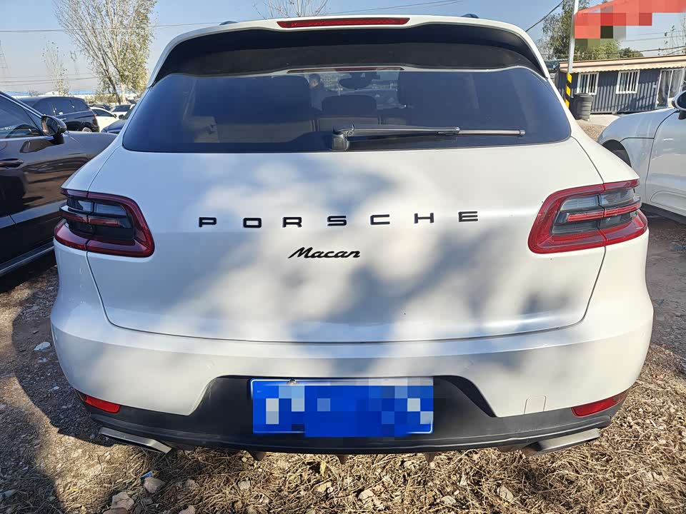 Porsche Macan