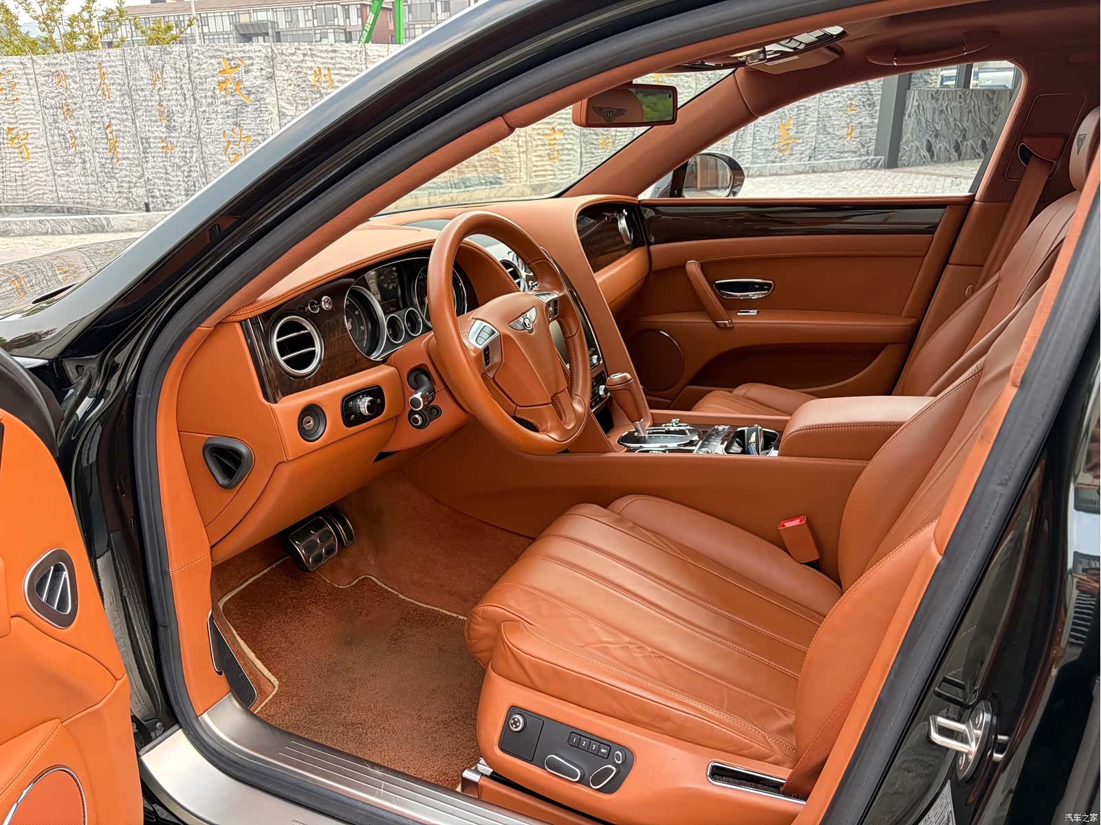 Bentley Flying Spur, 2017 14