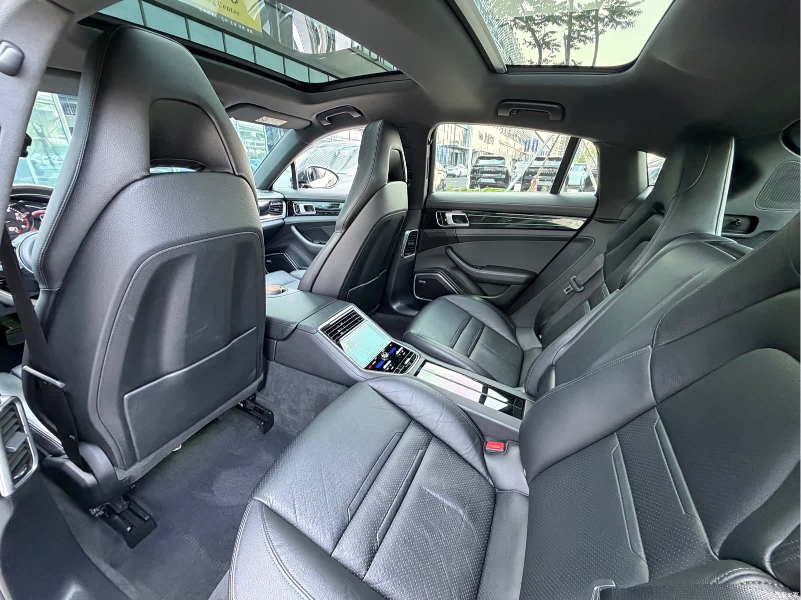 Porsche Panamera, 2018 8