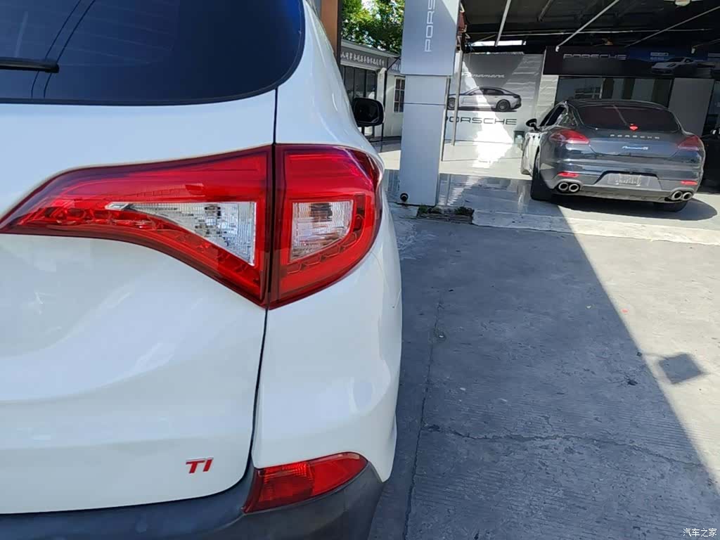 BYD Song, 2018 8