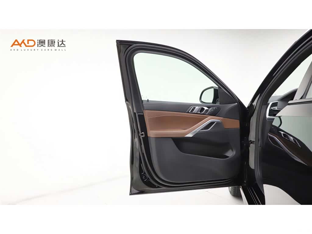 BMW X6, 2023 10
