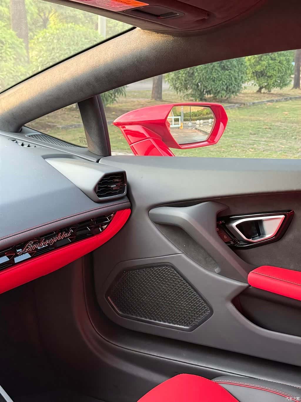 Lamborghini Huracán, 2023 11