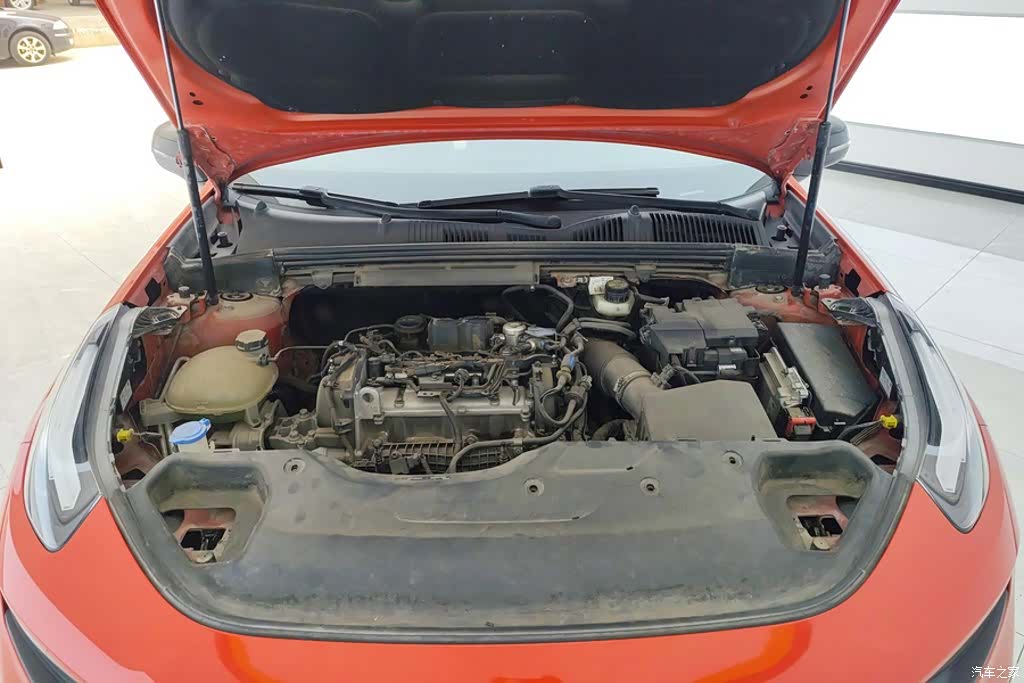 Lynk & Co 01, 2019 10