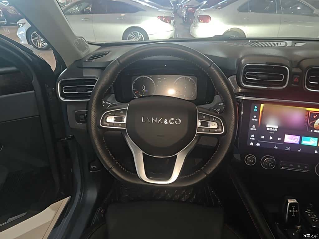 Lynk & Co 01, 2020 11