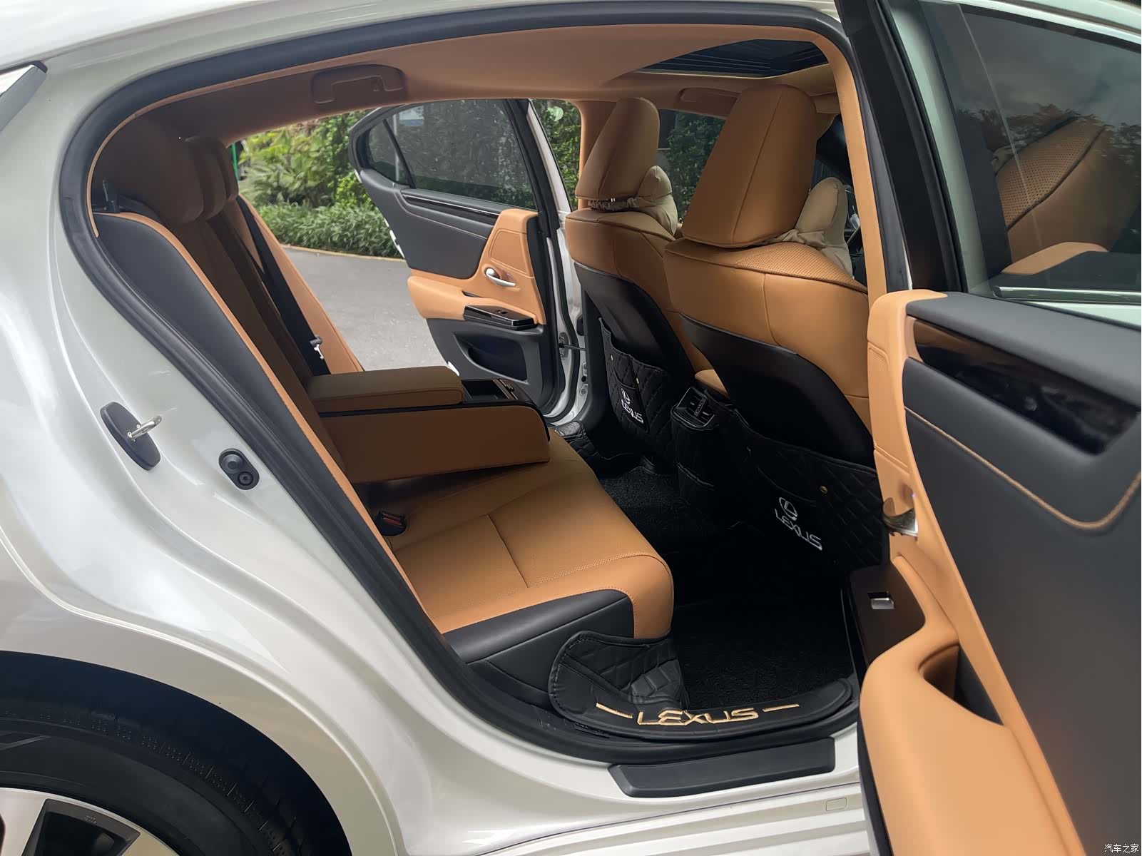 Lexus ES, 2024 18