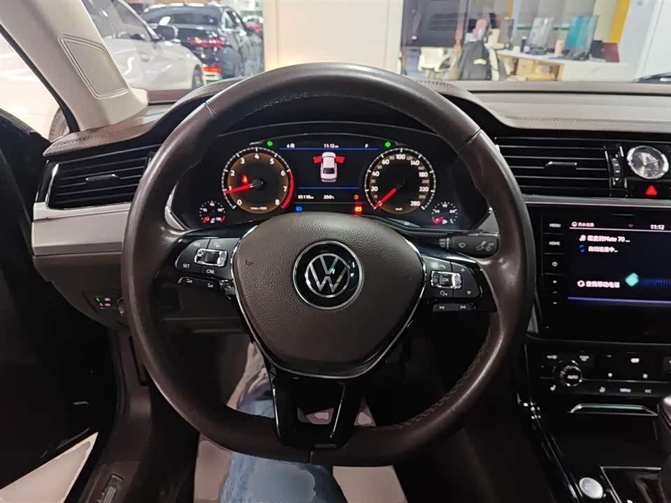Volkswagen Huiang