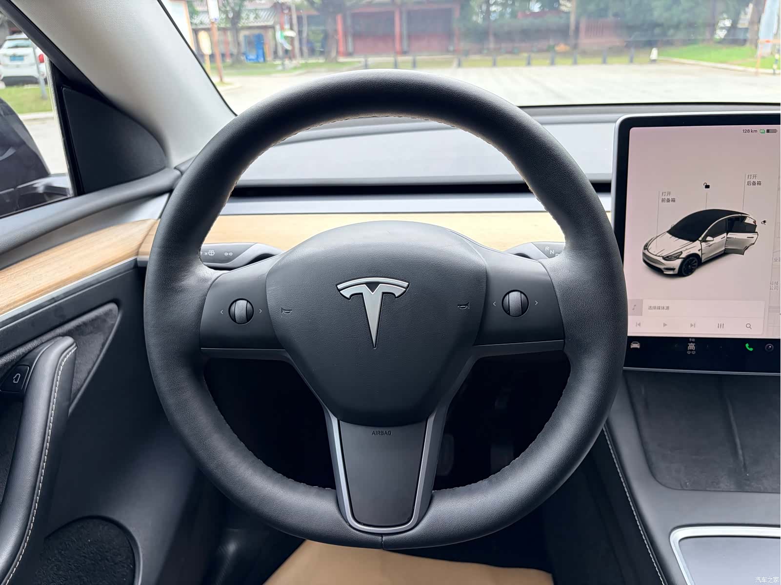 Tesla Model Y, 2021 15