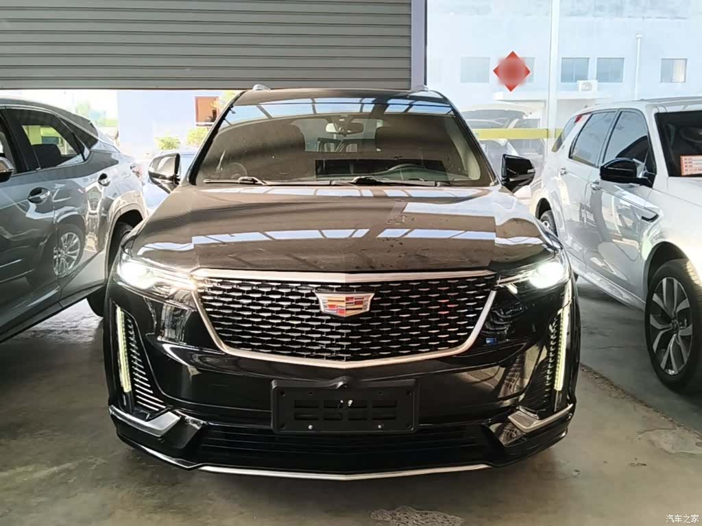 Cadillac XT6, 2021 3
