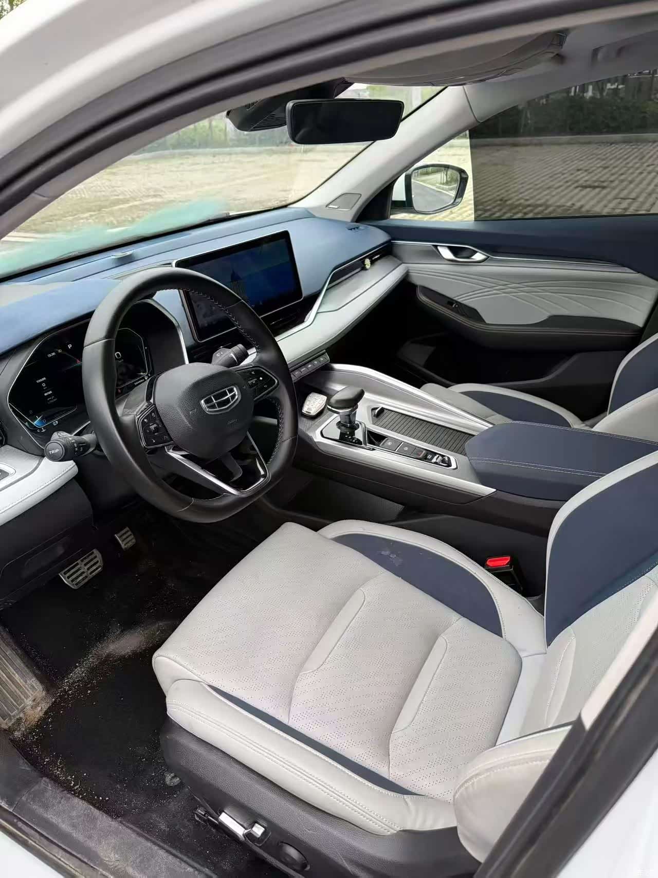Geely Preface, 2022 6