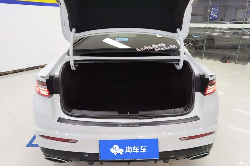 Geely Preface, 2021 4