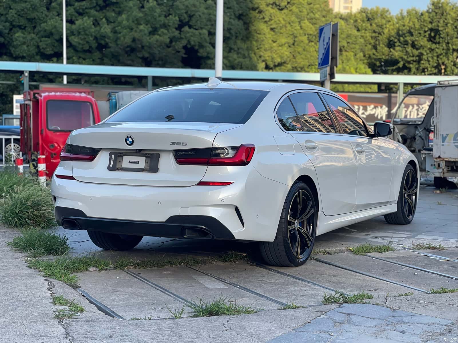 BMW 3 Series, 2019 13