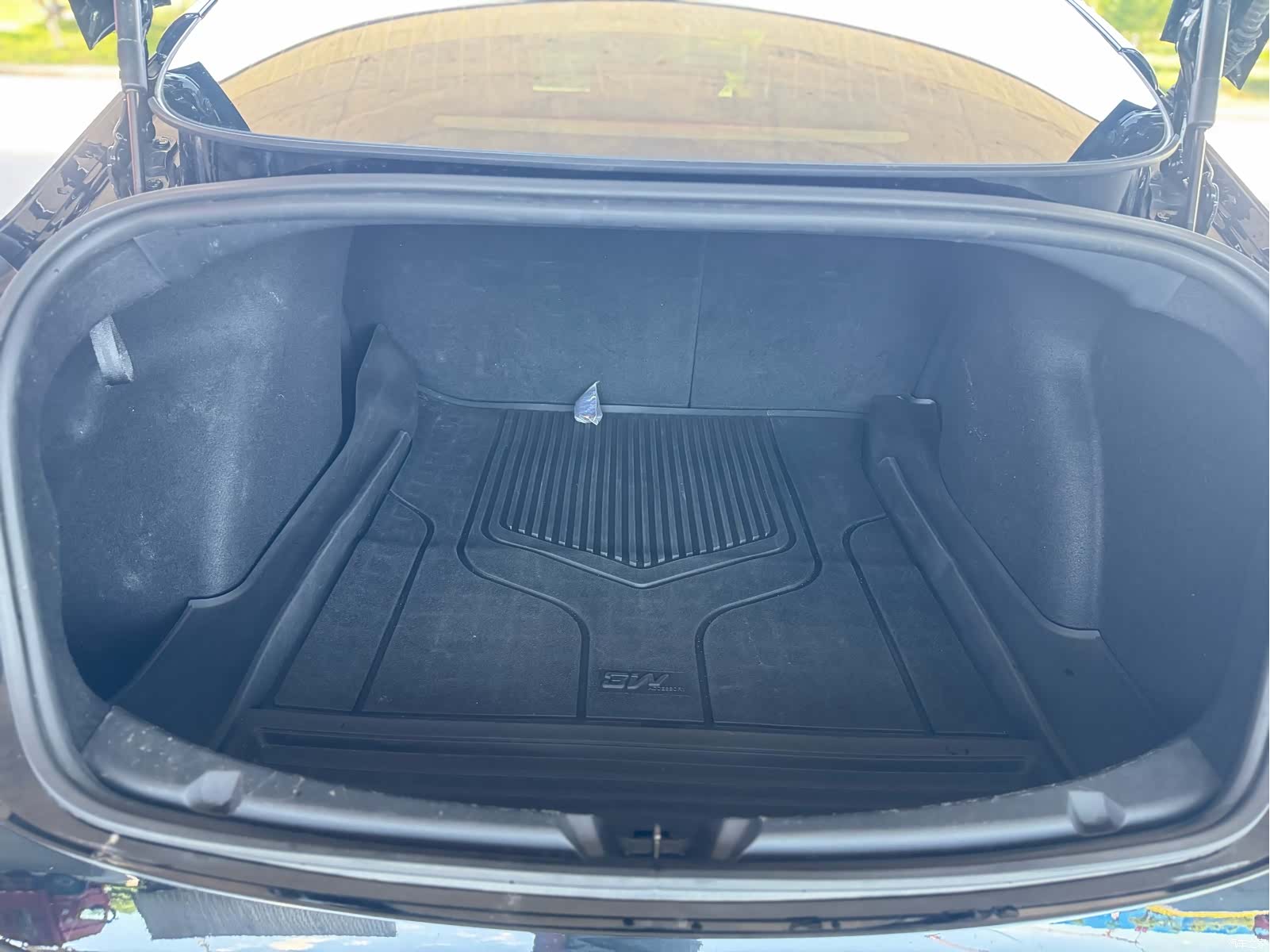 Tesla Model 3, 2020 12