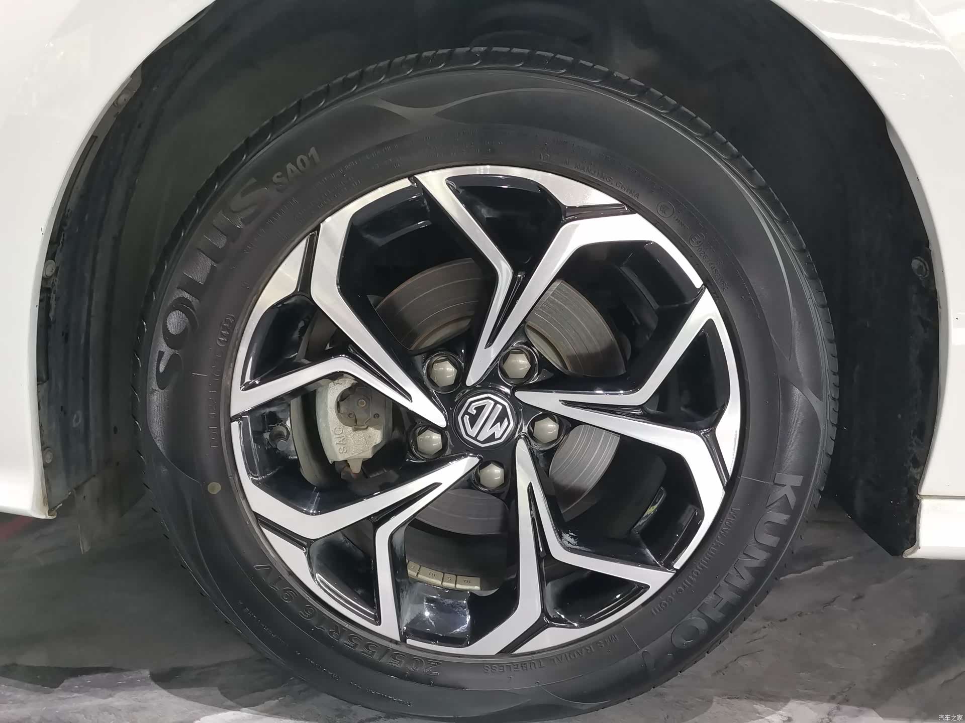MG MG5, 2023 31