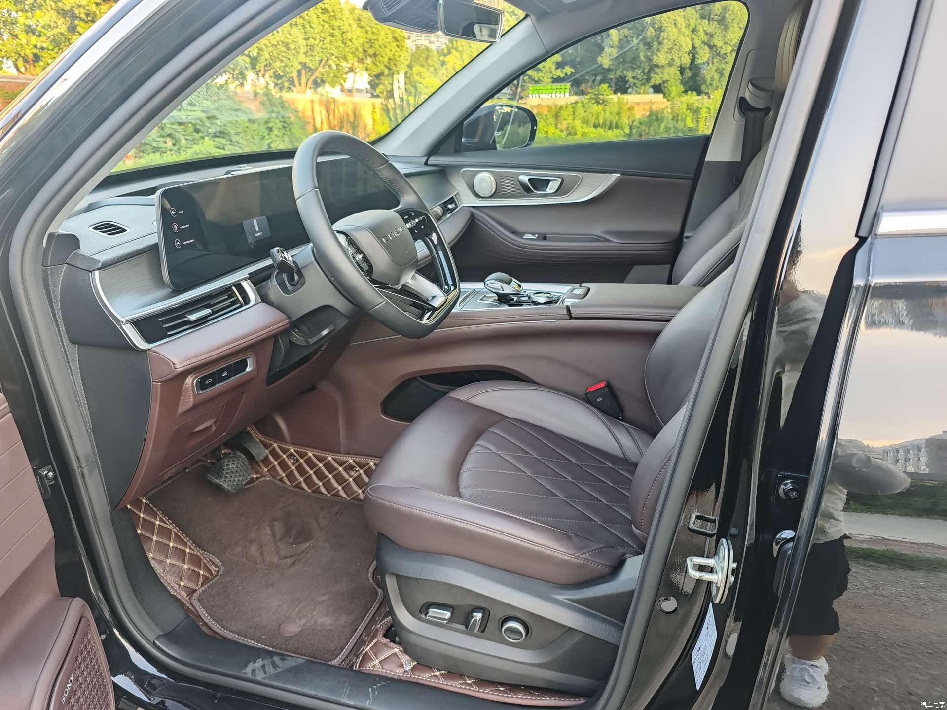 Chery Tiggo 8, 2024 4