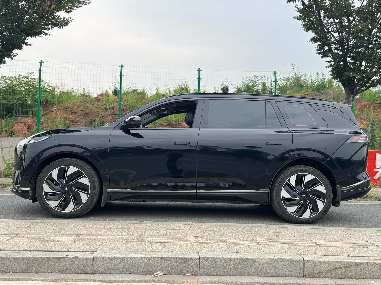 DongFeng eπ008, 2024 4